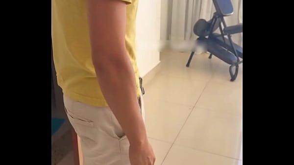 Fiz sexo com o Personal Trainer da Academia