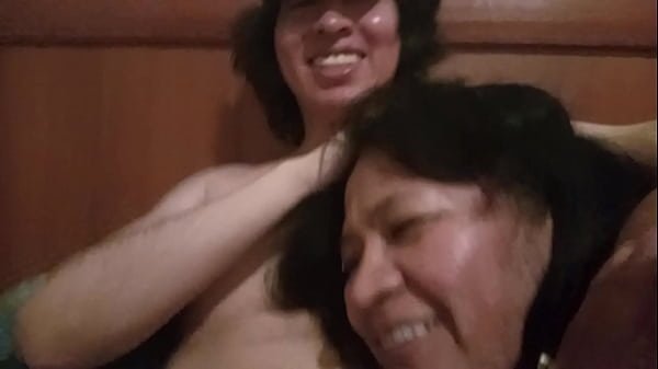 Mi suegra quiere mi leche