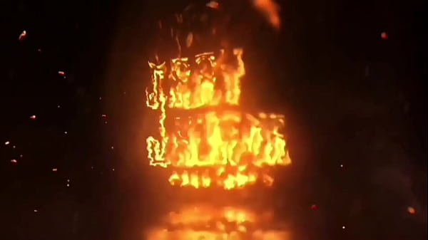 Bbw fumando com seus peitos GIGANTES